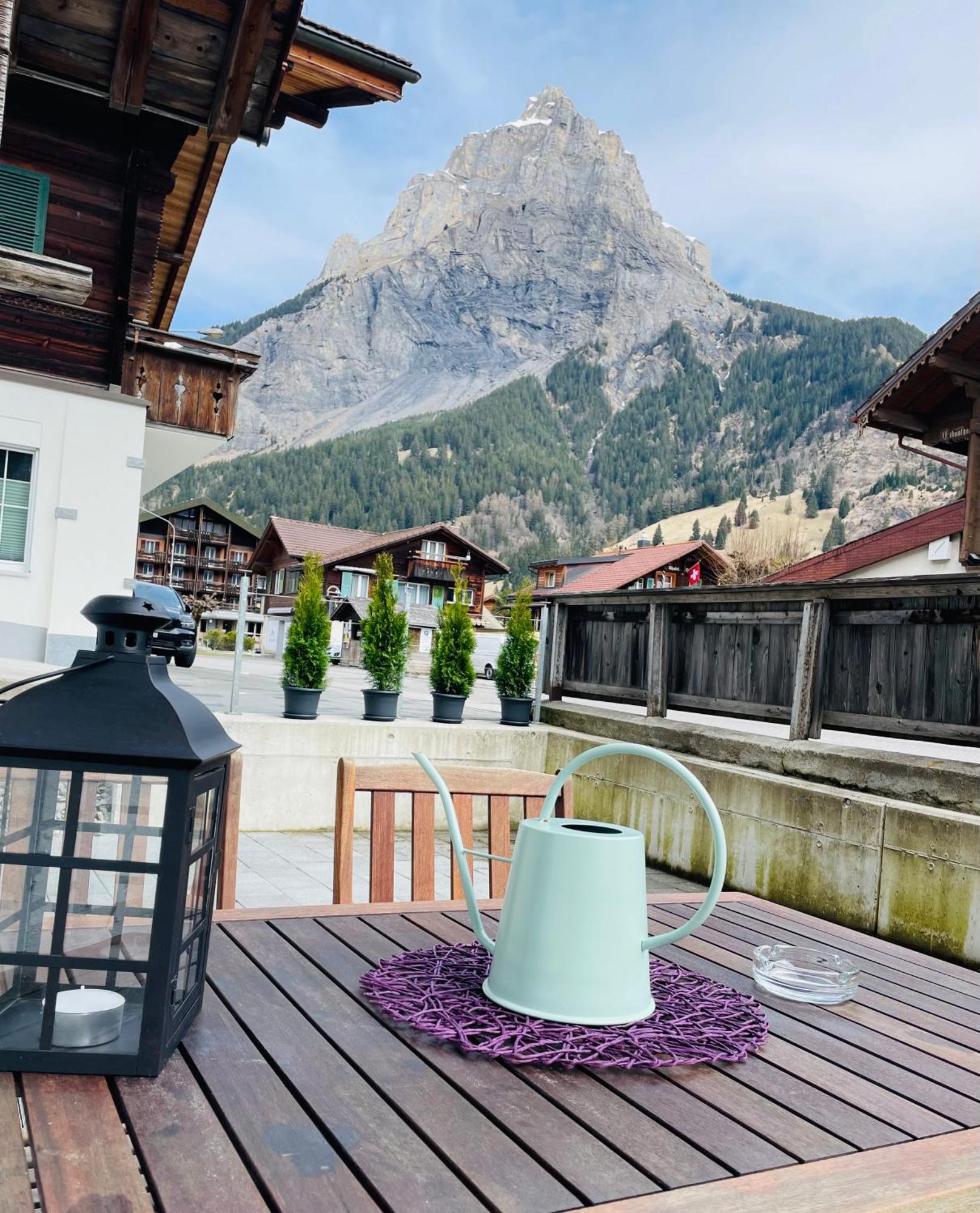 Charming, Well-Equipped Alpine Apartment 坎德施泰格 外观 照片