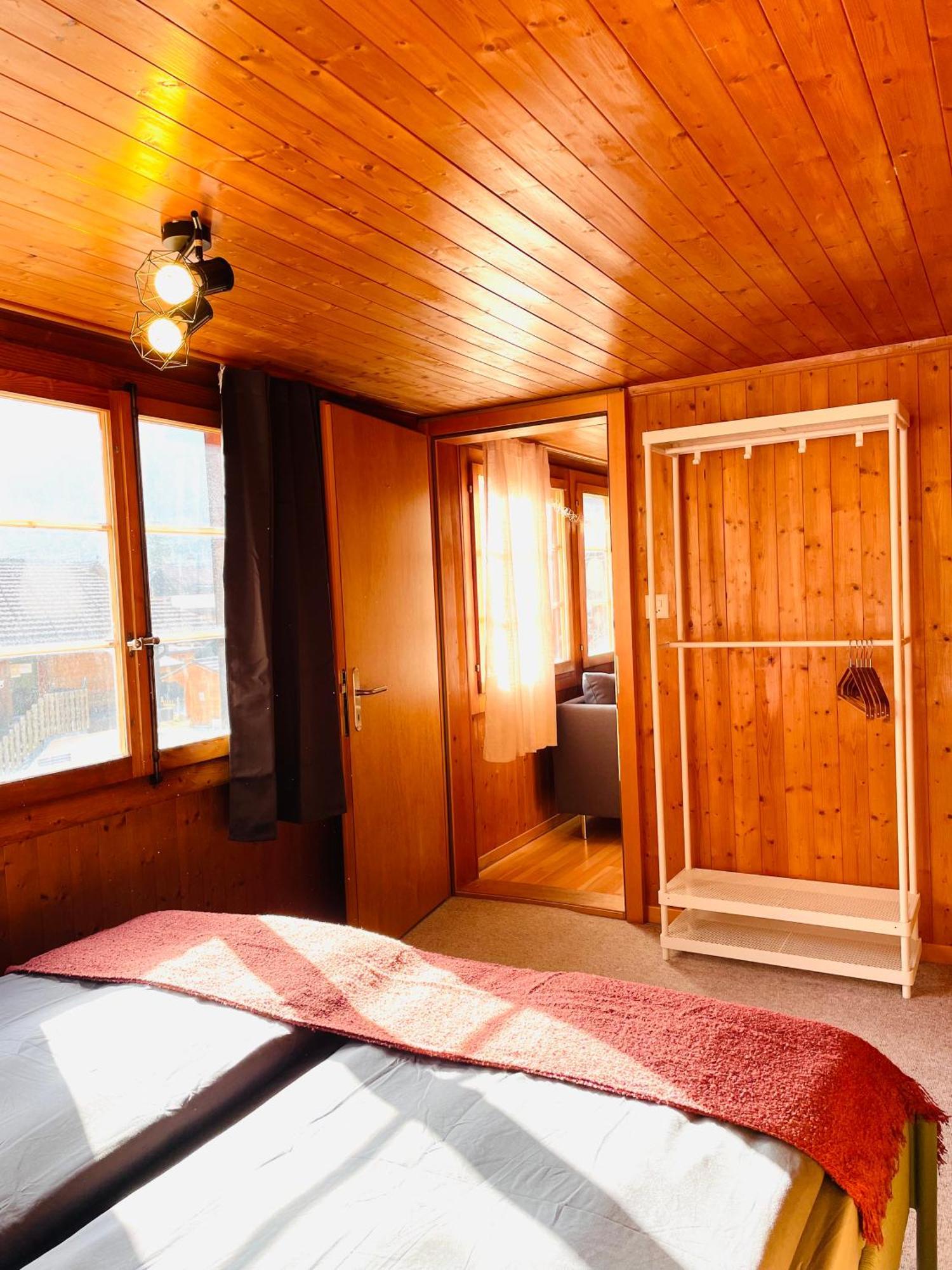 Charming, Well-Equipped Alpine Apartment 坎德施泰格 外观 照片