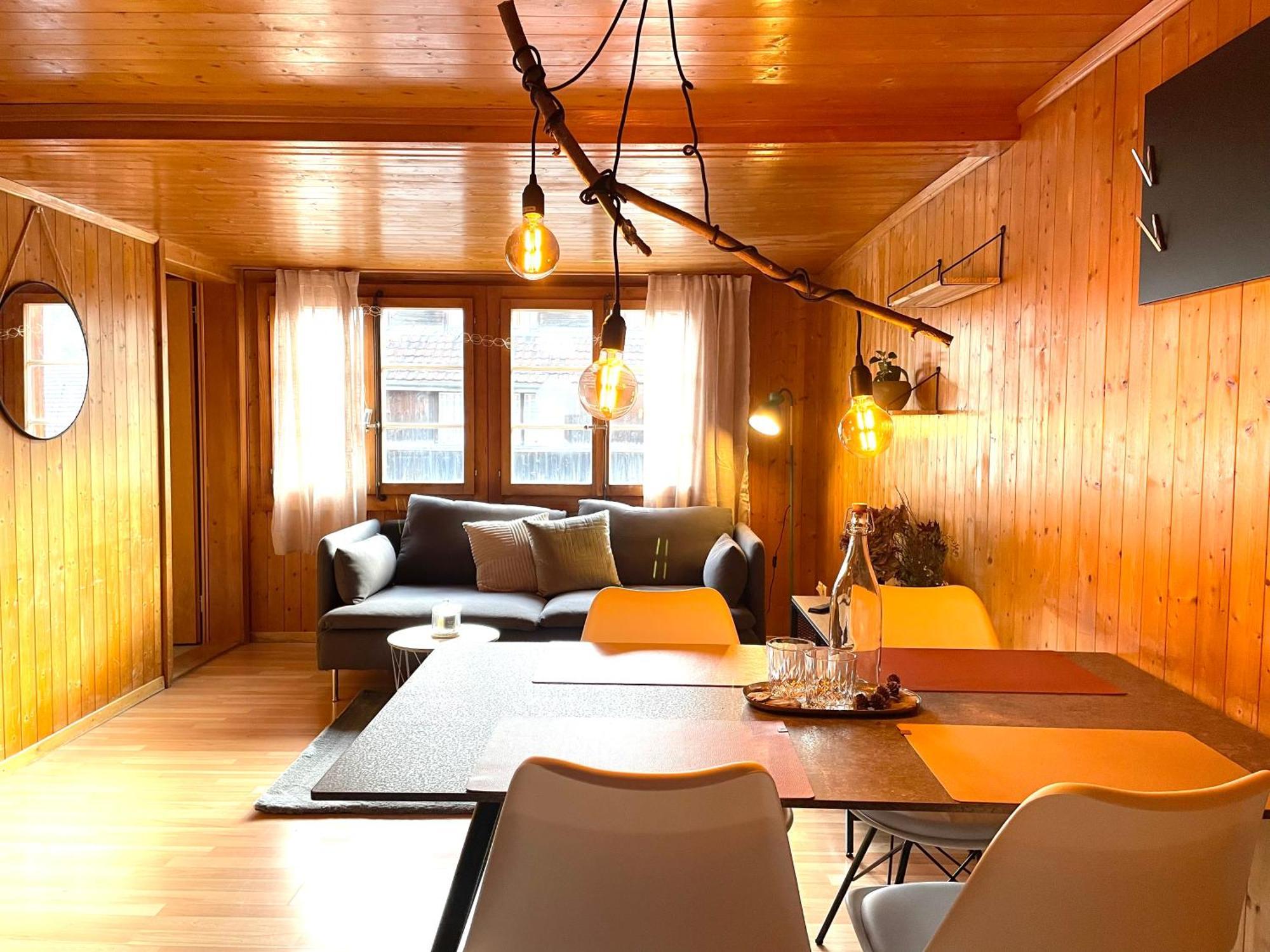 Charming, Well-Equipped Alpine Apartment 坎德施泰格 外观 照片