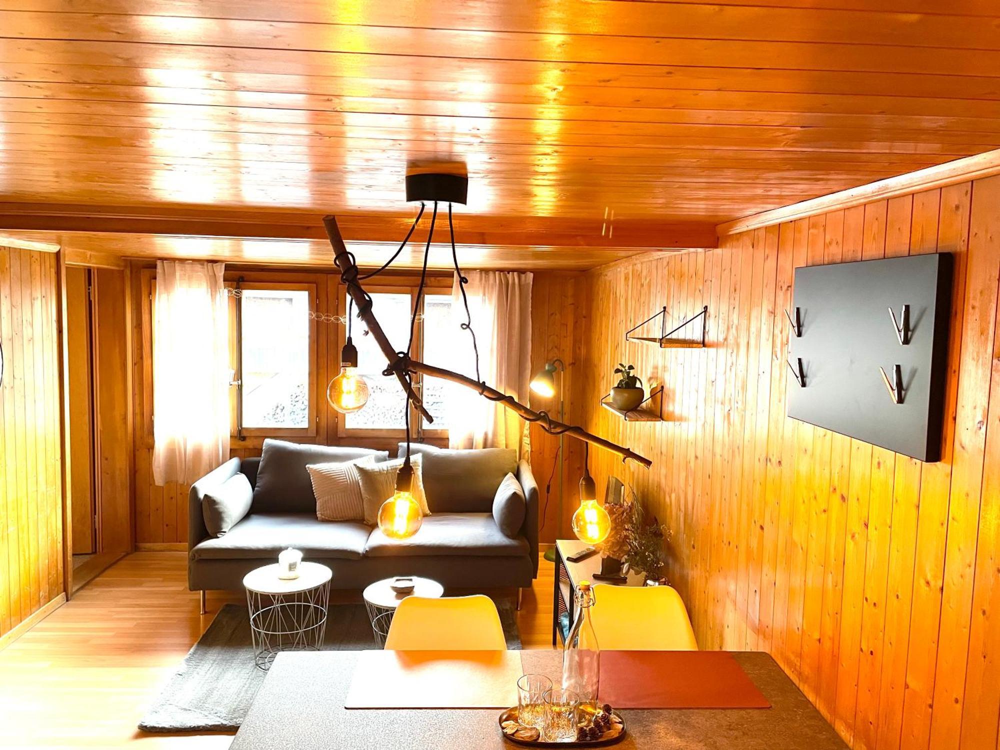 Charming, Well-Equipped Alpine Apartment 坎德施泰格 外观 照片