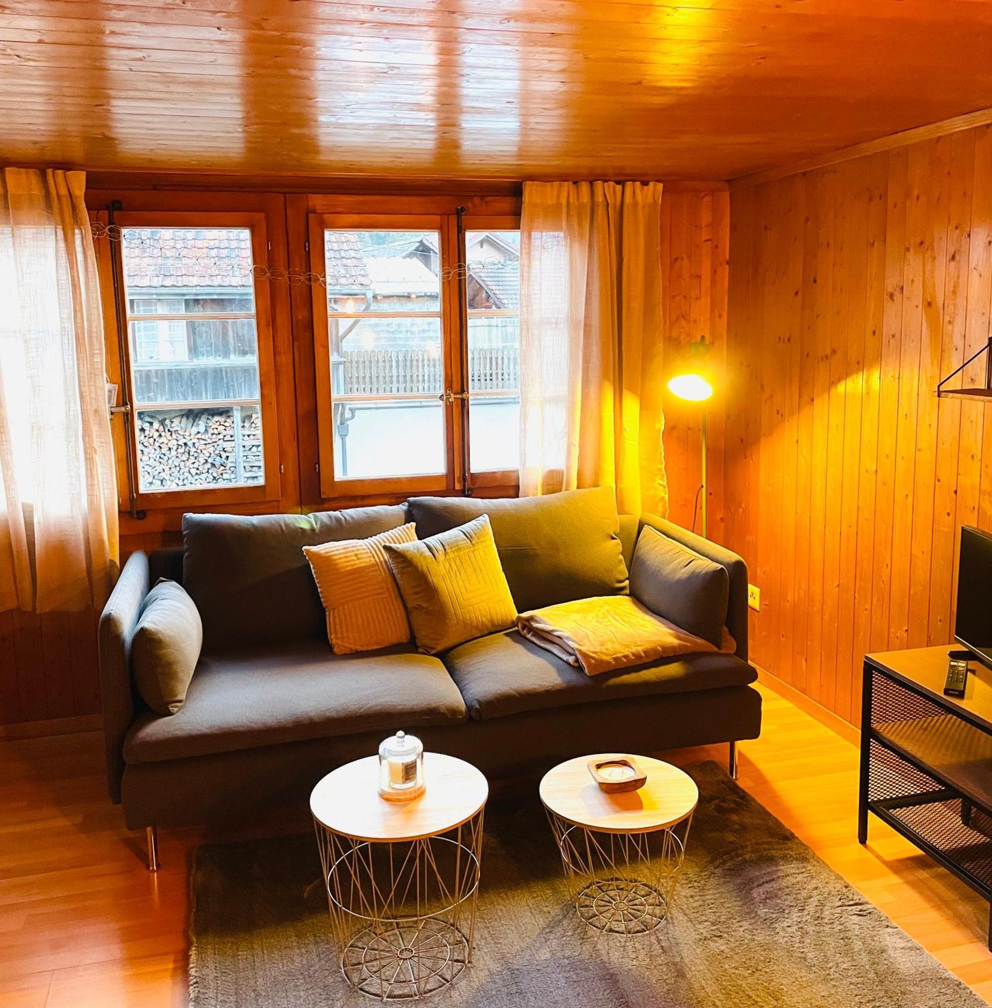 Charming, Well-Equipped Alpine Apartment 坎德施泰格 外观 照片